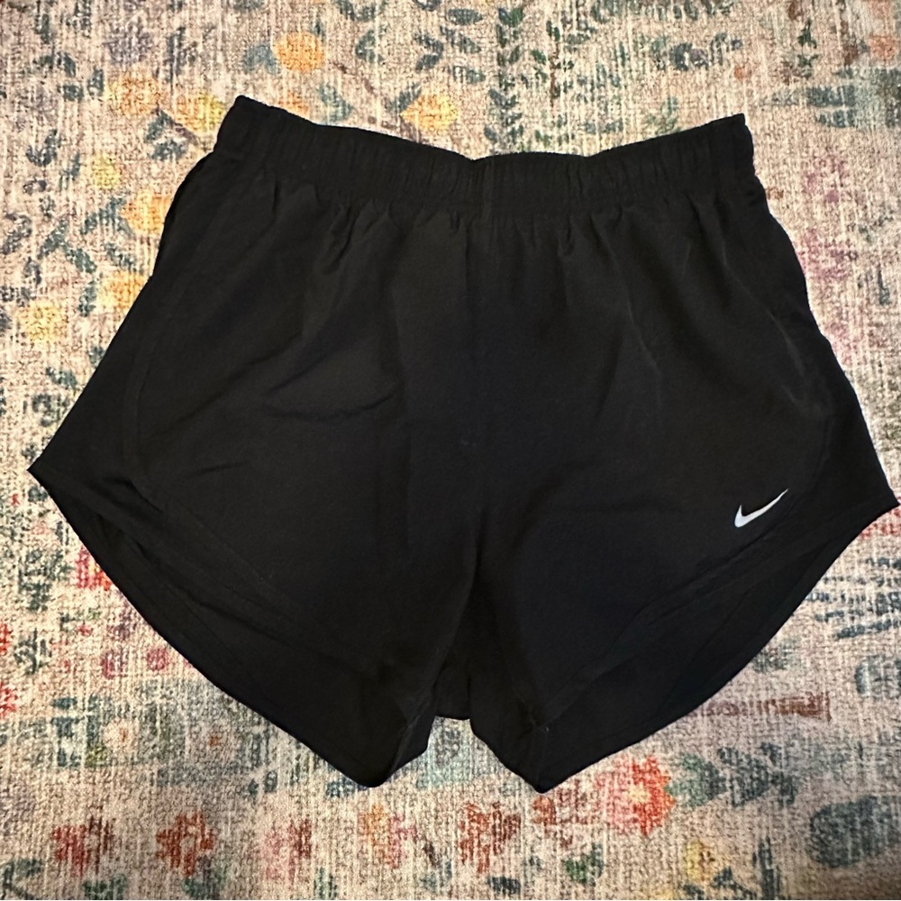black nike shorts